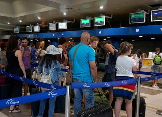 Απογείωση τουριστικών μεγεθών δείχνουν τα τελευταία επίσημα στοιχεία