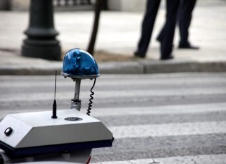 Τρελή καταδίωξη στην Εγνατία: Συνελήφθη 19χρονος που μετέφερε παράνομα μετανάστες