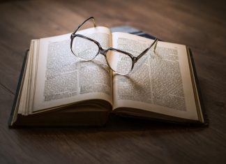 Έφυγε από τη ζωή η πρώτη Ελληνίδα πρύτανης