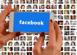 ΗΠΑ: 1 στους 4 διαγράφει την εφαρμογή "Facebook" από το κινητό του