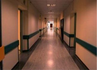 Καταγγελία ΠΟΕΔΗΝ: Τουρίστρια ξεψύχησε στην Κάλυμνο λόγω... έλλειψης ασθενοφόρου