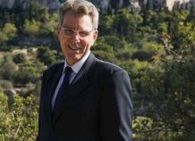 Τζέφρι Πάιατ: Η χρονιά των ΗΠΑ στην Ελλάδα Τζέφρι Πάιατ: Η χρονιά των ΗΠΑ στην Ελλάδα