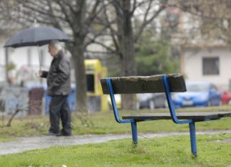 Πρόγνωση καιρού: Έρχεται πτώση θερμοκρασίας και καταιγίδες