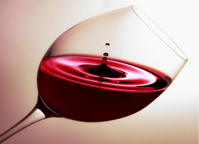 ΣτΕ: Ακύρωσε τον ειδικό φόρο κατανάλωσης στο κρασί