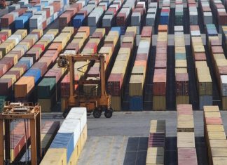 Αύξηση στο έλλειμμα του εμπορικού ισοζυγίου τον Αύγουστο