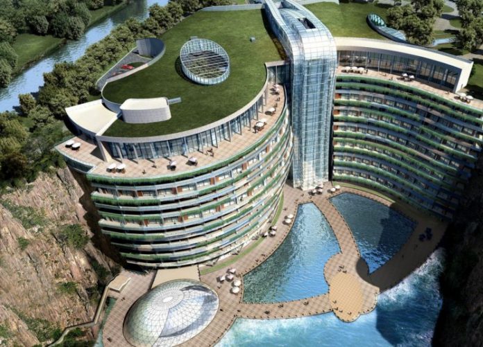 Το πρώτο ξενοδοχείο του κόσμου ...σε λατομείο