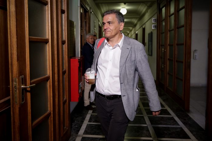 Τσακαλώτος: Τσακαλώτος: