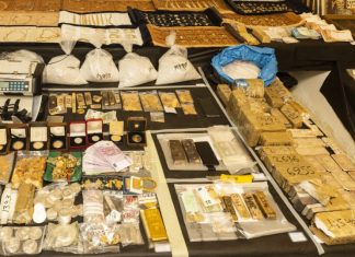 Κύκλωμα λαθρεμπορίας χρυσού: Τι αναφέρεται στη δικογραφία