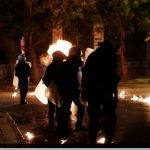Συνεχίζονται τα επεισόδια στο Πολυτεχνείο Συνεχίζονται τα επεισόδια στο Πολυτεχνείο