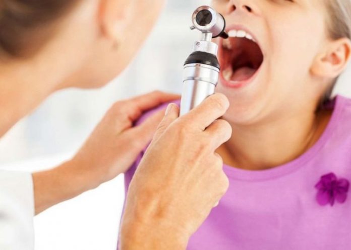 Ανώφελη και περιττή η αφαίρεση των αμυγδαλών για τα επτά παιδιά στα οκτώ