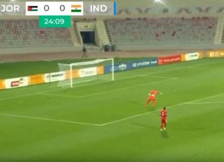 ΑΠΙΣΤΕΥΤΟ!!: Τερματοφύλακας σκόραρε από την περιοχή του με βολέ (video)