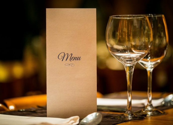 Νέο σύστημα τεχνητής νοημοσύνης ανιχνεύει σε πραγματικό χρόνο τροφικές δηλητηριάσεις και το εστιατόριο που έφαγες!