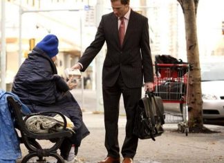 Οι φτωχοί "φεύγουν" 10 χρόνια νωρίτερα συγκριτικά με τους πλούσιους