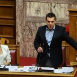 Τορπίλη Τσίπρα: Αφήνει ανοικτό παράθυρο να μην περάσει η συμφωνία των Πρεσπών