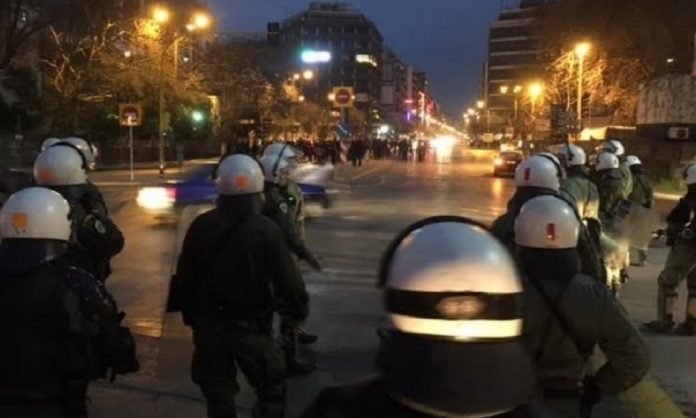 Καισαριανή: Επίθεση με μολότοφ στο κτήριο των ΜΑΤ