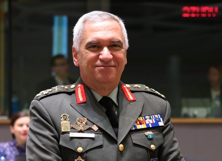 Πυρά από Κωσταράκο: «Το σύνδρομο των «ημετέρων» αφήνει ακέφαλες τις Ενοπλες Δυνάμεις»