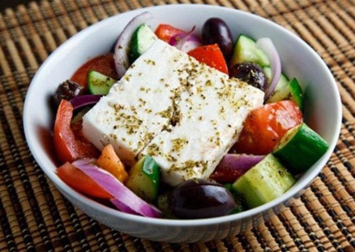 Αποκωδικοποιήθηκε το «DNA» της ελληνικής φέτας και περιέχει 489 διαφορετικές πρωτεΐνες