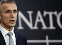 Το ΝΑΤΟ καταγγέλλει τη Ρωσία για την ενίσχυση της στρατιωτικής της παρουσίας στην Κριμαία