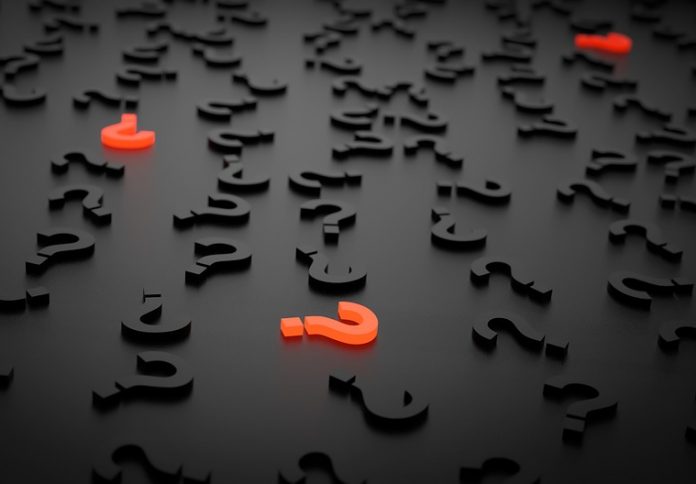 Αναταράξεις στα κομματικά επιτελεία