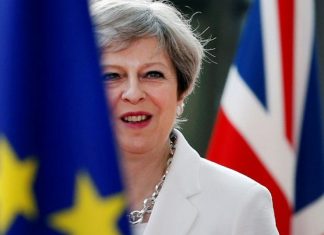 Τ. Μέι: Υπάρχει δρόμος για να εγκριθεί μια συμφωνία από το κοινοβούλιο