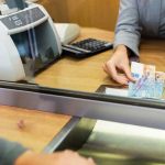 Από την 1η Μαΐου νέο ωράριο συναλλαγών στις τράπεζες Από την 1η Μαΐου νέο ωράριο συναλλαγών στις τράπεζες