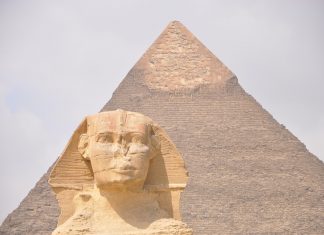 Live το άνοιγμα σαρκοφάγου στην Αίγυπτο