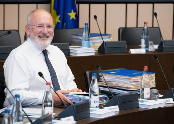 Οι Εργατικοί του Τίμερμανς φαίνεται πως δεν άκουσαν τις δημοσκοπήσεις και τους αναλυτές στην Ολλανδία