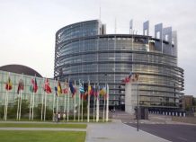 «Σπαζοκεφαλιά» για τη Σύνοδο Κορυφής της Τρίτης η επιλογή των επικεφαλής "Σπαζοκεφαλιά" για τη Σύνοδο Κορυφής της Τρίτης η επιλογή των επικεφαλής