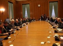 Συνεδριάζει στις 13:00 το υπουργικό συμβούλιο