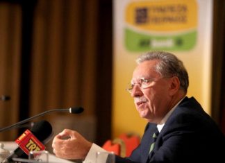 m-sallas-to-stoichima-gia-tis-trapezes-einai-i-exygiansi-kai-i-enarmonisi-sti-nea-epochi