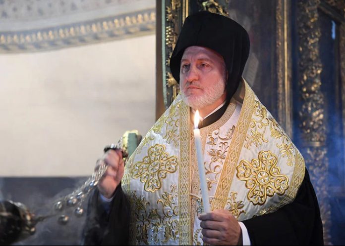 Μήνυμα νέου Αρχιεπισκόπου Αμερικής για Άγιο Νικόλαο, ελληνική γλώσσα, Χάλκη και εθνικά θέματα