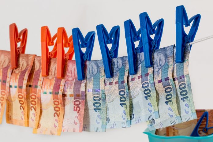Στα 825 δισ. ευρώ το ύψος της φοροδιαφυγής στις χώρες της ΕΕ
