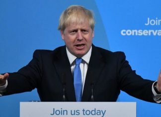 Θριαμβευτική νίκη του Μπ. Τζόνσον και του Brexit