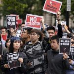 Με αμείωτη ένταση συνεχίζονται οι αντικυβερνητικές διαδηλώσεις στο Χονγκ Κονγκ Με αμείωτη ένταση συνεχίζονται οι αντικυβερνητικές διαδηλώσεις στο Χονγκ Κονγκ