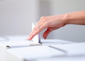 «Λευκός καπνός» στη διακομματική για την ψήφο των Ελλήνων εξωτερικού