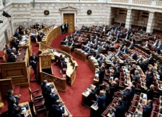 Ψηφίστηκε το νομοσχέδιο του υπουργείου Εργασίας και Κοινωνικών Υποθέσεων