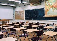 Ανοίγουν νηπιαγωγεία και δημοτικά τη Δευτέρα 11 Ιανουαρίου - Μείωση ύλης για την Γ' λυκείου
