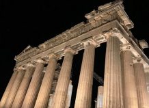 Αποδίδεται απόψε ο νέος φωτισμός της Ακρόπολης
