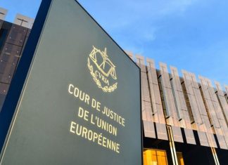 Δικαστήριο ΕΕ: Οι κυβερνήσεις δεν μπορούν να έχουν ανεξέλεγκτη πρόσβαση στα τηλεφωνικά και τα ιντερνετικά δεδομένα των χρηστών