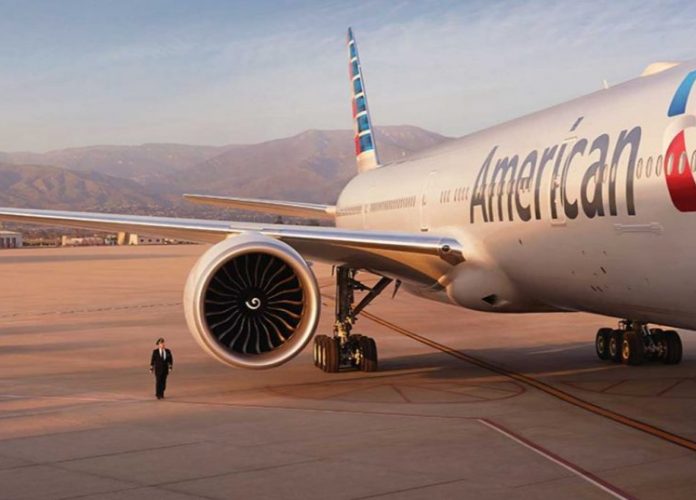 Η American Airlines αρχίζει να απολύει 19.000 εργαζομένους